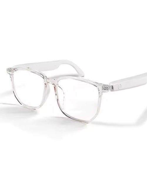 Load image into Gallery viewer, SoundSight Smart Glasses – Bluetooth Sunglasses with Built-In Earphones, UV400 Polarized Lenses &amp; Hands-Free Calling
